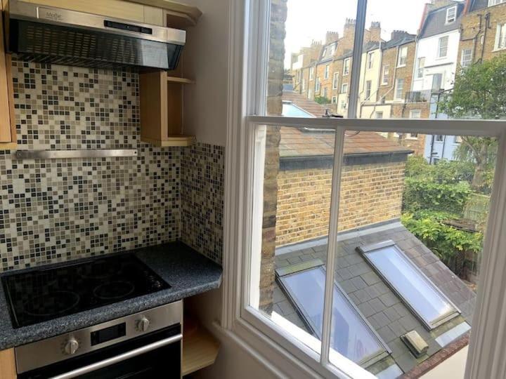Lovely Spacious 1-Bedroom Flat In Tufnell Park Close To Central Лондон Екстер'єр фото